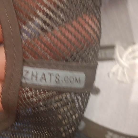 Zephyr-cap - Picture 7 of 7